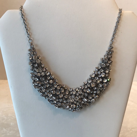 J. Crew Jewelry - NWOT J CREW BEAUTIFUL RHINESTONE NECKLACE